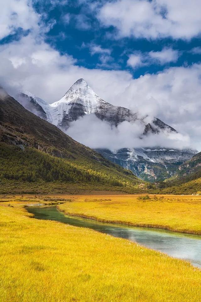 中国最美景观大道是从哪儿到哪儿，中国最美景观大道318国道从哪儿到哪儿（带你走进“中国人的景观大道”）