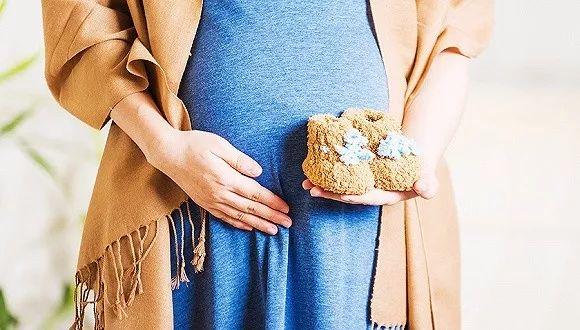 时尚孕妇装怎么样，什么牌子的孕妇装比较时尚（时尚孕妇装成市场导向）