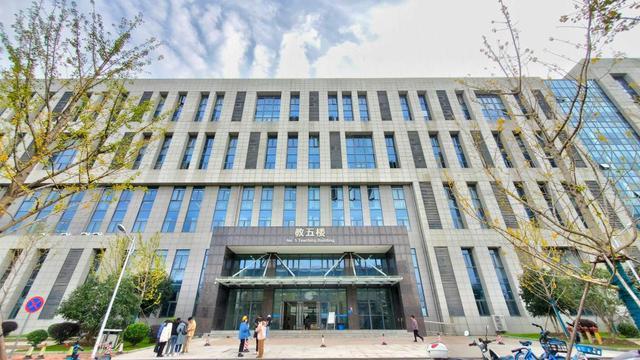 湖北工业大学是一本还是二本，湖北工业大学几本大学（高考多少分才能考上这所高校呢）