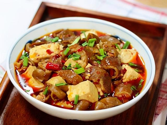 乱炖菜怎么做，乱炖菜怎么做视频（吃乱炖菜不用去饭店）