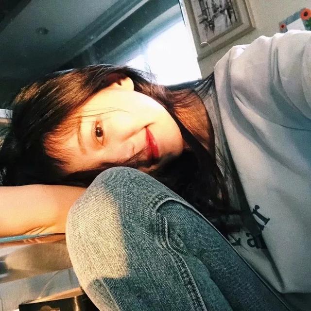 失恋女头，微信头像，失恋女头（失恋的人最怕失眠）