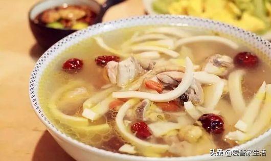 莲藕通草排骨汤的做法，莲藕通草排骨汤可以一起炖吗（月子食谱大全及做法）