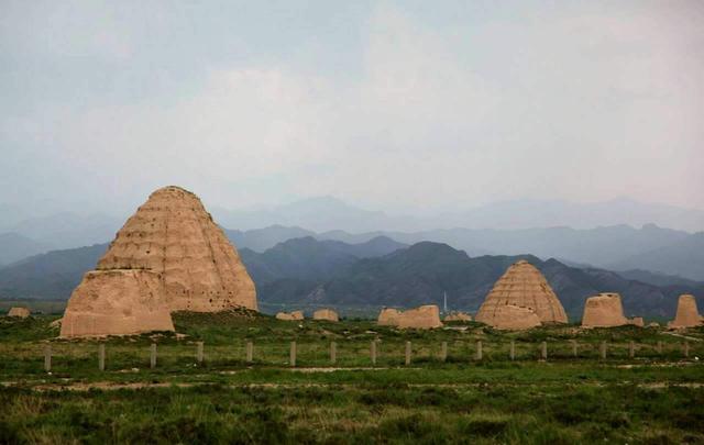东方金字塔在哪，东方金字塔在哪里在哪个市（现存西夏古国9座帝陵）