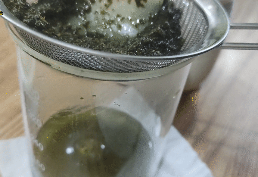 如何在家自己做艾草膏，教你制作无添加艾草薄荷膏