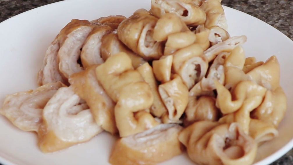 图片[4]-【干煸肥肠】做法步骤图 外焦香里嫩 没有一点腥味-起舞食谱网