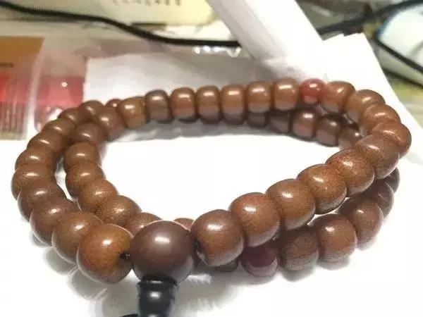 菩提根佛珠怎么养，菩提根佛珠怎样盘玩（菩提根的“盘玩大法”！）