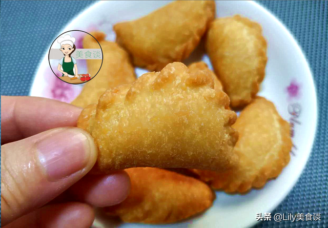 油角的做法与配方，经典广式油角的制作方法（这小吃是儿子的最爱）