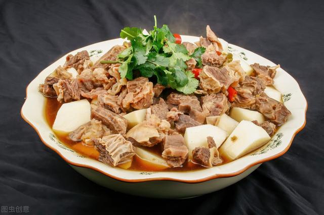 牛肉多久能煮熟，卤牛肉要煮多久才能煮熟（炖牛肉想要省时间）