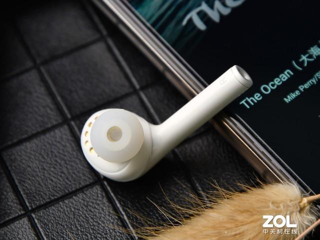 翻译器英文翻中文，中文英文翻译器（悦译Mix智能翻译耳机测评）