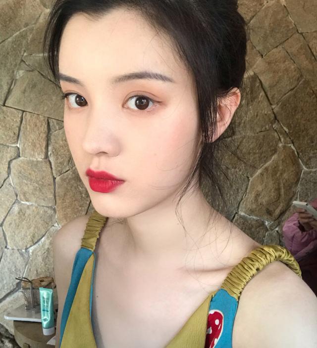 适合女生保养皮肤的，女人应该这样保养皮肤最好（女生想快速养出好皮肤）