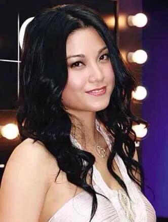 国字脸适合什么发型，大国字脸适合什么发型男生（又方又圆的国字脸该选择什么样的发型呢）