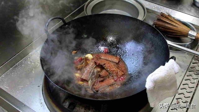 酥骨带鱼的做法，厨师长教你酥骨带鱼的家常做法