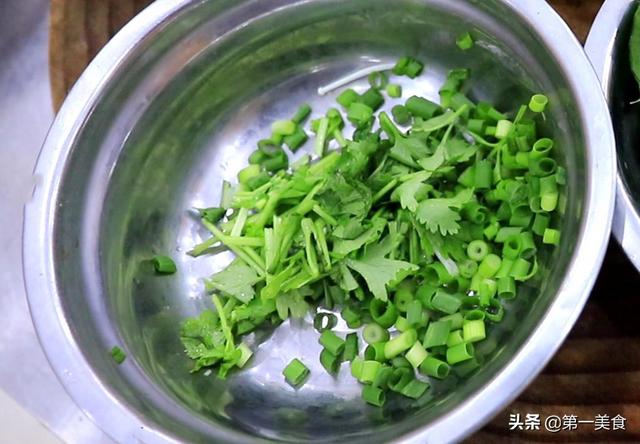 蛋汤做法步骤，家常鸡蛋汤看似简单