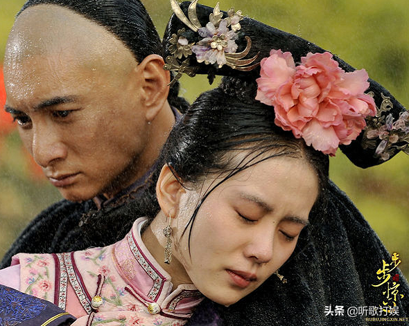 步步惊心主题曲，步步惊心主题曲《一念执着》原唱（《小森林》吴奇隆唱《步步惊心》主题曲）