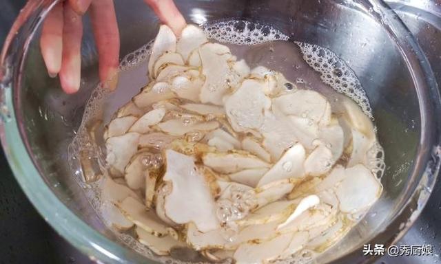 洋姜现腌的方法，洋姜现腌现吃做法（遇到洋姜我从不手软）