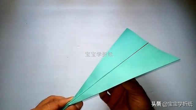 儿童手工折纸飞机，能飞很远的纸飞机（折纸飞机系列详细折纸步骤）