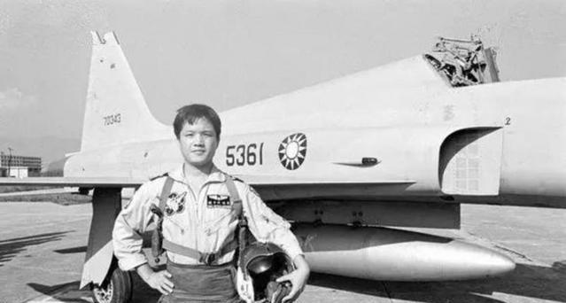 1981年属鸡人永远最旺的数字，1981年属鸡的幸运数字和颜色（时光记忆：1981年的中国）