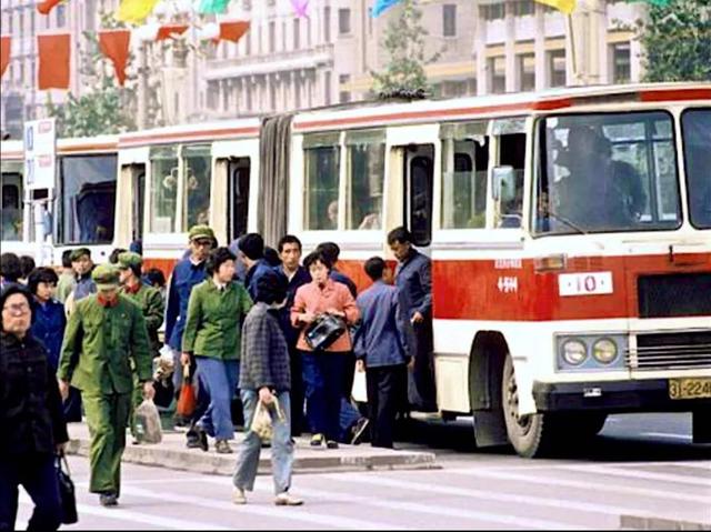 求本重生到国外的都市小说，重生成为外国人的都市小说（六本都市连载小说）