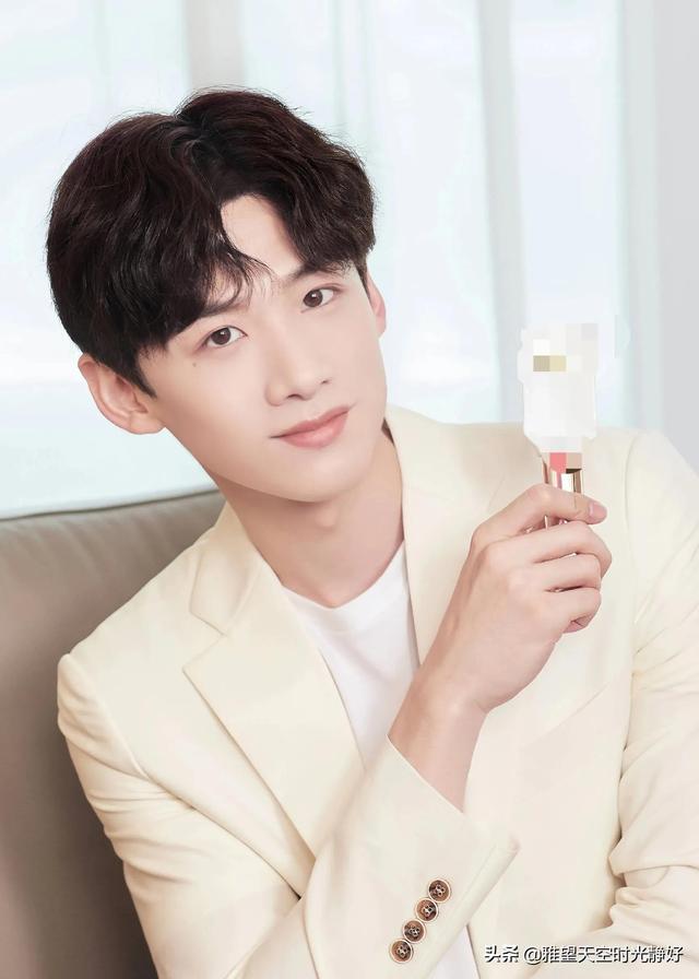 白敬亭高清图片  温暖少年,白敬亭高清图片 手机壁纸(谁的笑容使你如