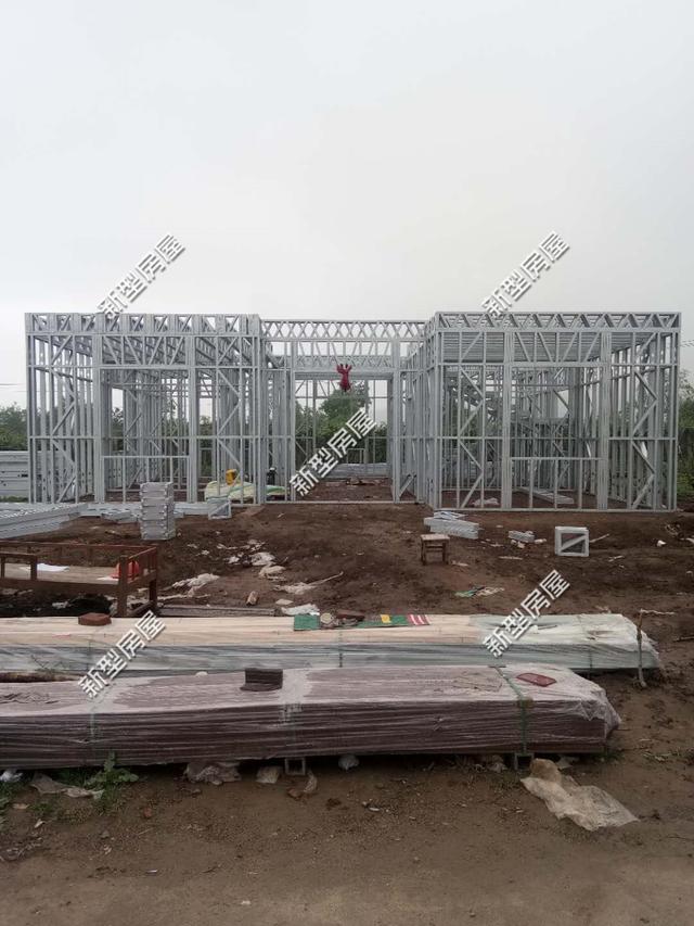 什么是轻钢建筑，什么是轻钢建筑房（跟红砖建房有啥不一样）