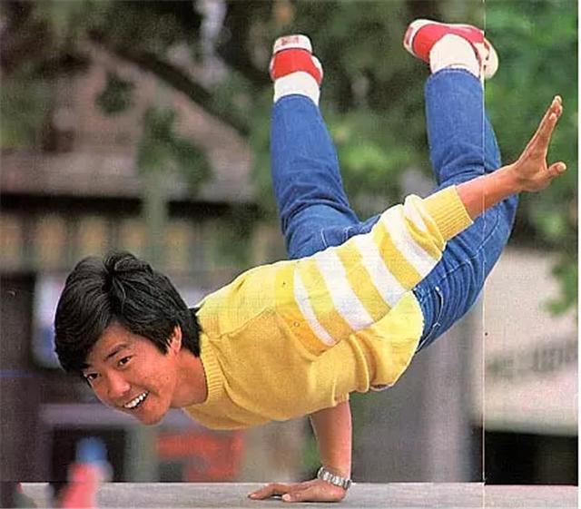 人吓鬼洪金宝太，人吓鬼洪（第3部的鬼太厉害）