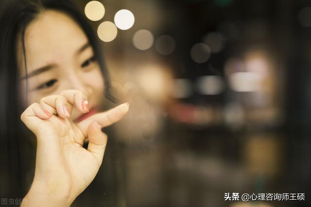 动手打了老婆怎么挽回婚姻，动手打了老婆的挽回策略（要什么方法可以挽回女朋友）