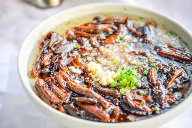 苏州特色美食排行榜前十名，苏州小吃排行榜前十名（盘点人间天堂苏州的各种美味佳肴）
