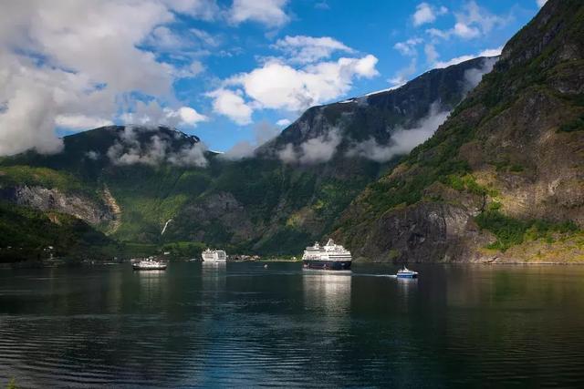 norway是哪个国家，挪威地理位置（挪威峡湾—冰川为父、大海为母）