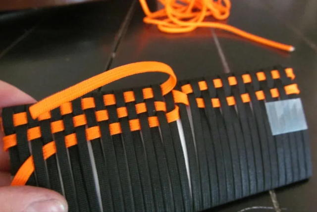 如何用纸做一个信袋子，如何用纸做一个信袋子教程（找几根绳子自己编一个）