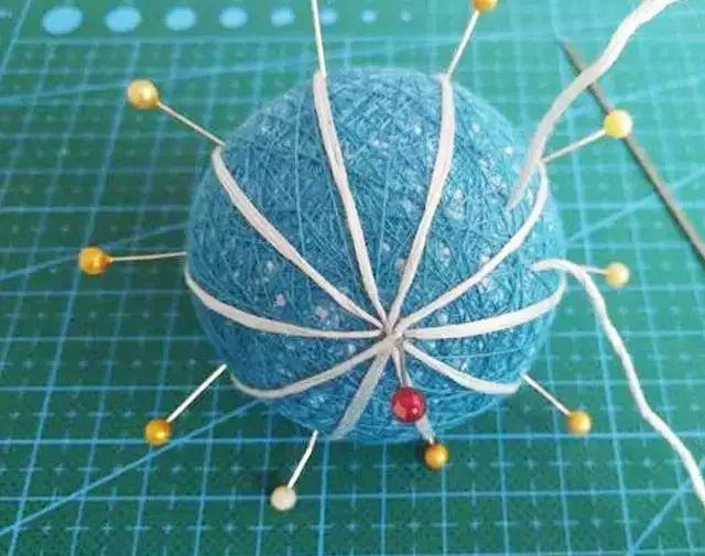 简单圆球结编法，手绳收尾球（带你入门手鞠球的第一课）