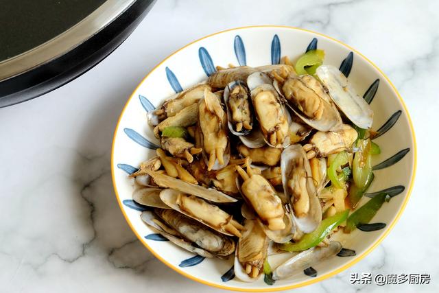 蛏子的家常做法，简单一炒就是一盘美食（蛏干怎么做好吃家常做法）