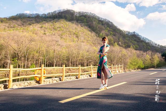 映山红和杜鹃花的区别，映山红和杜鹃花的区别是什么（红杜鹃、映山红、金达莱）