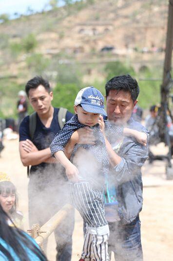 林永健个人资料简介，林永健演员个人资料（50岁林永健再带儿子出镜）