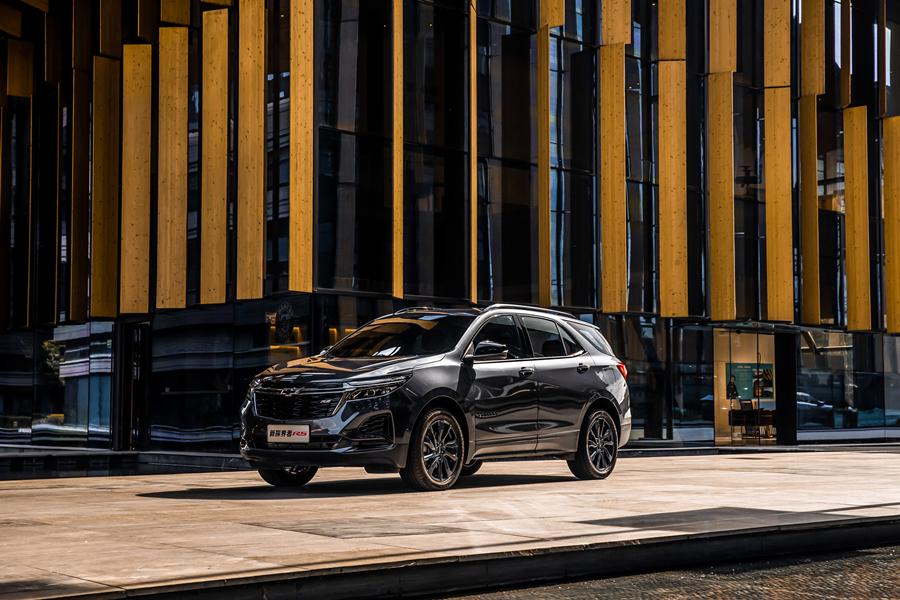 alcantara是什么材质，Alcantara是什么（Alcantara不再是超跑专属）