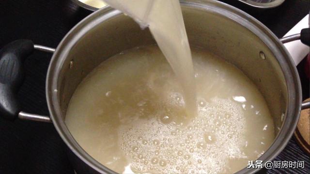 正确煮梨水的方法，正确煮梨水的方法要不要去皮（这样煮就会有不一样的效果）