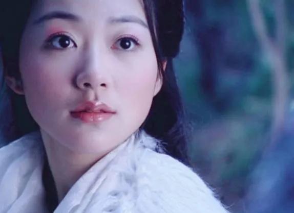 九尾狐，微信头像，九尾狐（天外飞仙绝色狐妖香雪海仙女般不食人间烟火）