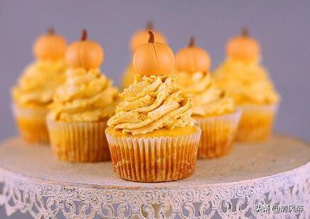 关于回忆的句子唯美，回忆唯美话语（怀念过去说说心情短语）