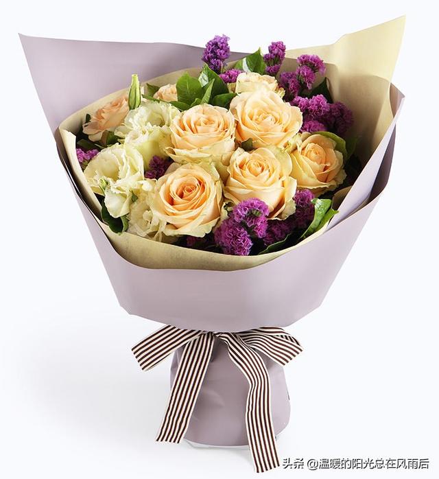 那么送什么生日鲜花给自己的女朋友合适呢?