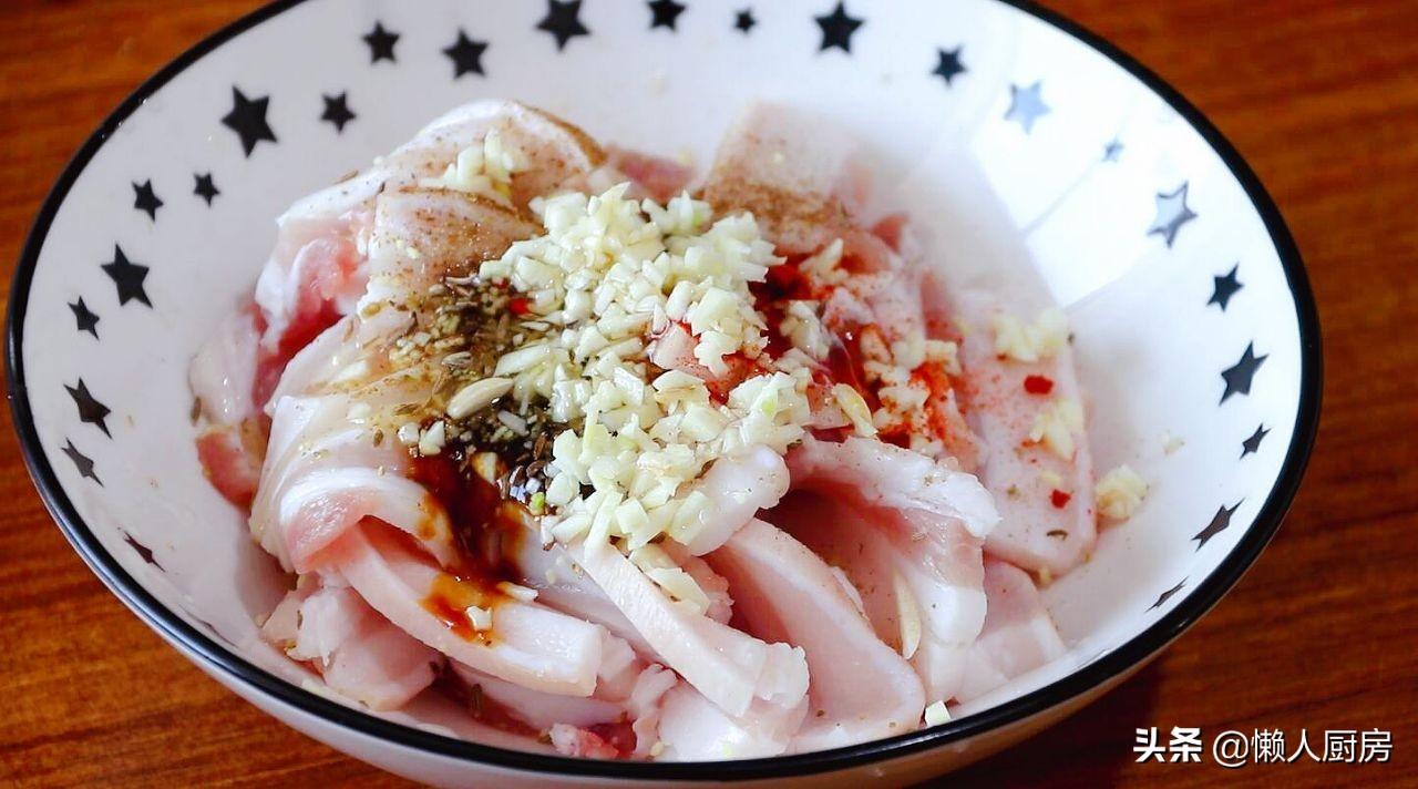 烤箱烤肉的做法，烤箱烤肉怎么做好吃（想要吃烤肉不用去店里）