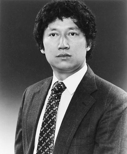 春平(从小保安到60亿富豪) - 火句子