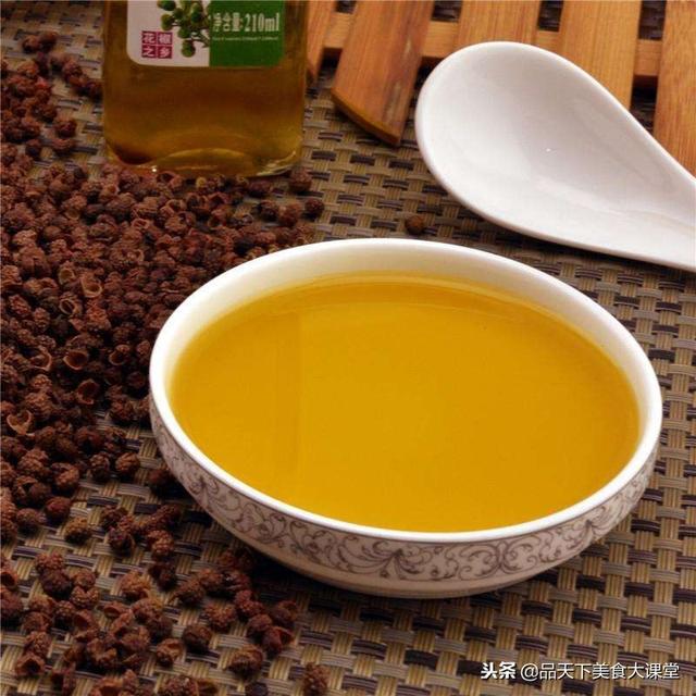 请问麻椒油怎么做最麻啊，麻椒油的制作方法（万能正宗麻椒油配方）