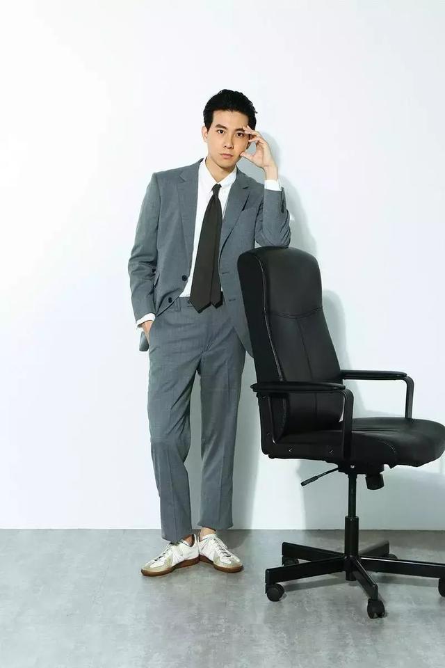 什么叫生胶鞋底，什么叫生胶鞋底胶（只要是钟情复古的）