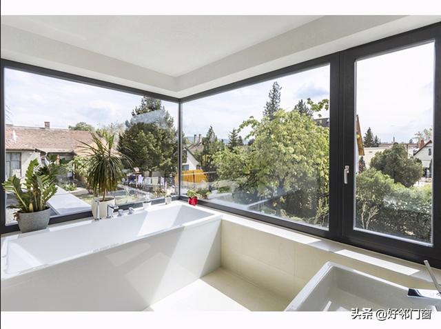 铝合金门窗缝隙露风怎么办，铝合金门窗缝隙漏风怎么办（铝合金门窗漏风问题的分析及杜绝）