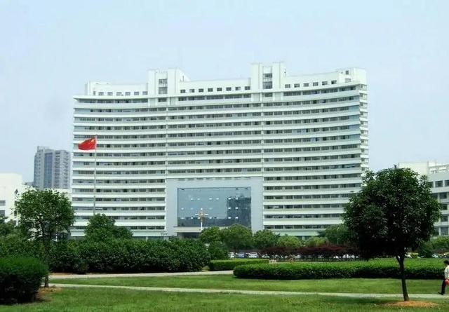 杭州区号是多少，杭州区号是多少号（浙江各市政府大楼。有你熟悉的地方吗）