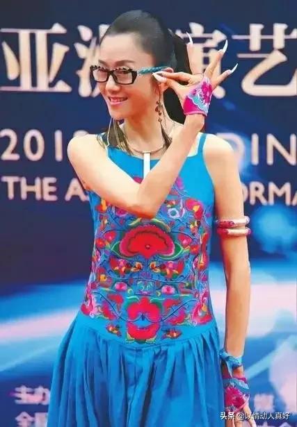 杨丽萍婚姻，杨丽萍结婚对象（为何在关键时刻打掉孩子）