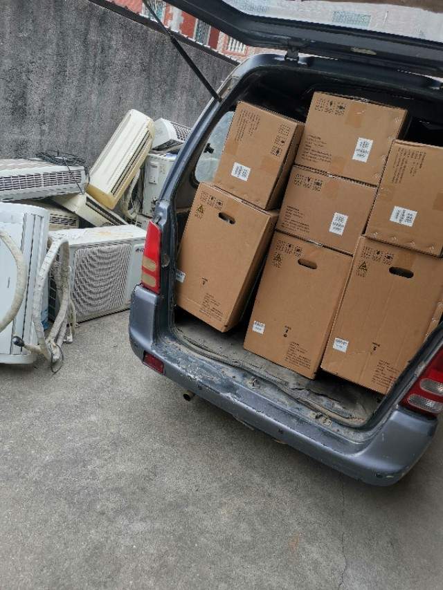 厦门集美家电清洗维修安装 厦门同安区翔安区集美区空调维修，拆装清洗加氨。格力空调批发