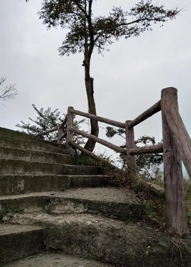 罗浮山在哪个省，罗浮山位于哪个省份（<四十六>丨四川省绵阳市安州区罗浮山羌王城）