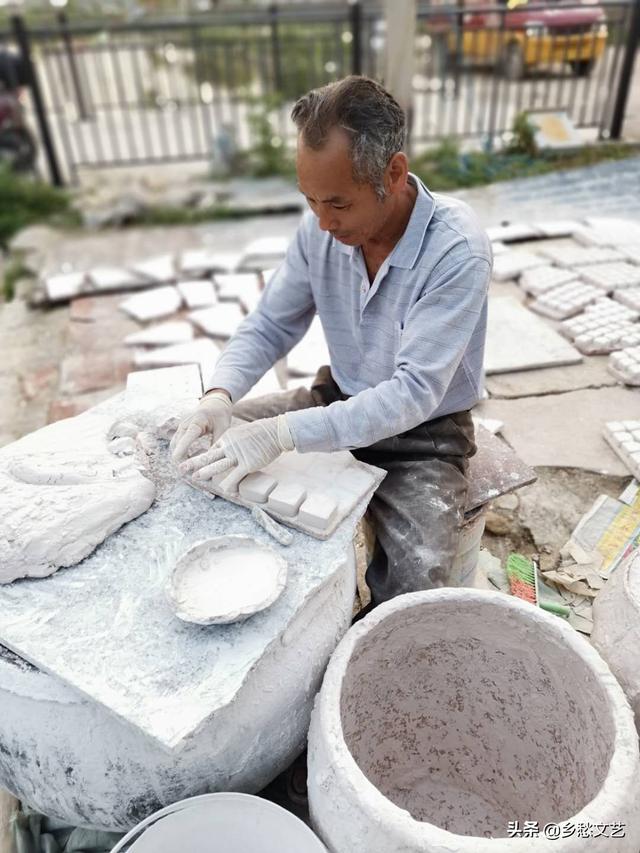 古代的胭脂水粉是什么东西做的，古代胭脂水粉用什么做的（潮汕民间制作香粉化妆品）