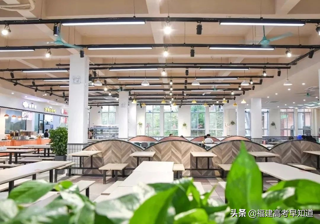 厦门东海学院怎么样，厦门东海职业技术学院怎么样（福建省专科院校食宿条件大比拼）