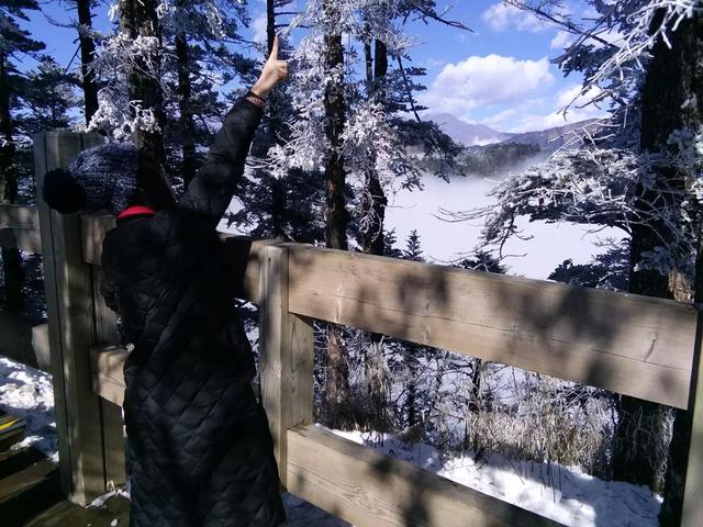 西岭雪山在哪里，西岭雪山在哪里（高山滑雪——西岭雪山）
